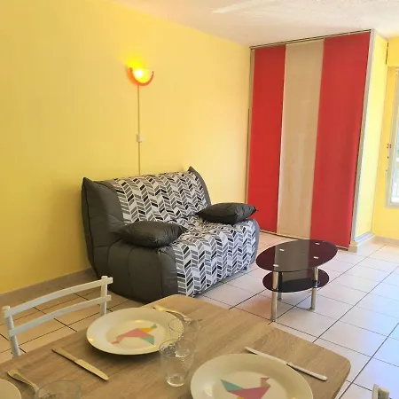 Apartment Lumineux 2 Pieces, 4 Couchages, Proche Commodites, Cap D'agde - Fr-1-249-378 *
